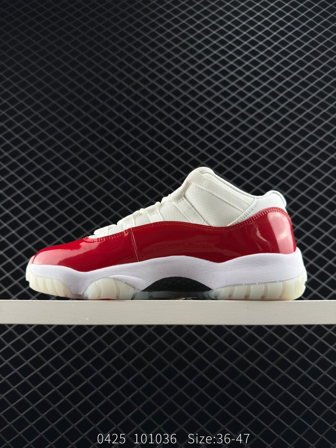Nike Air Jordan 11 Retro Low